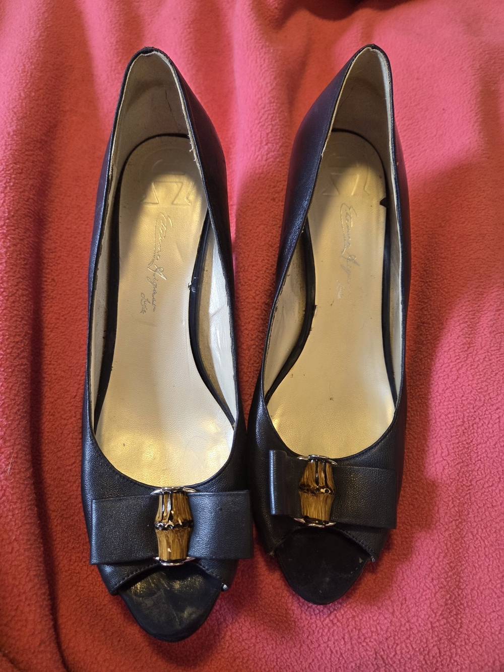 Classic Navy Peep-Toe Pumps with Bow and Teak Wood Accent Size 10